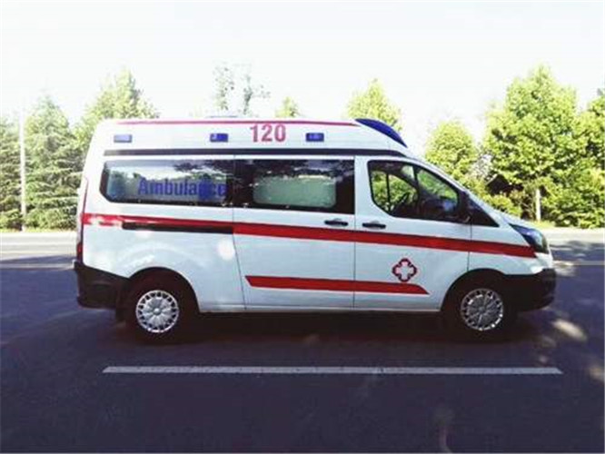 合浦救护车出租服务案例6
